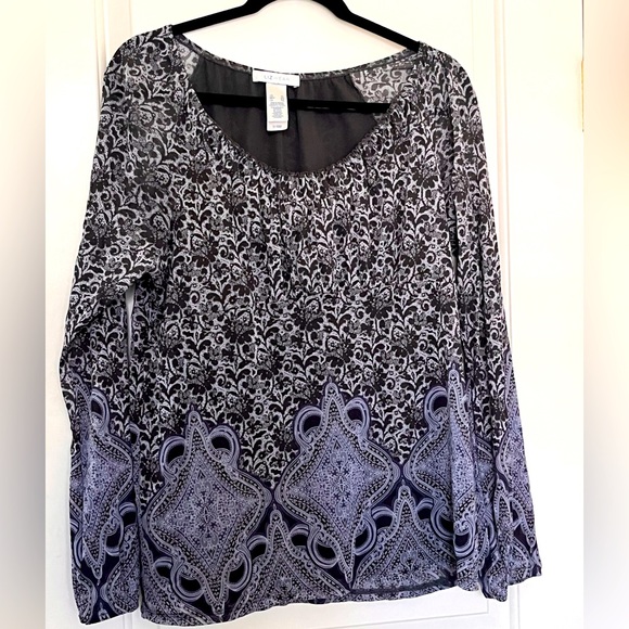 Tops - Liz Wear XL Black patterned long sleeve blouse - elasticized neckline
